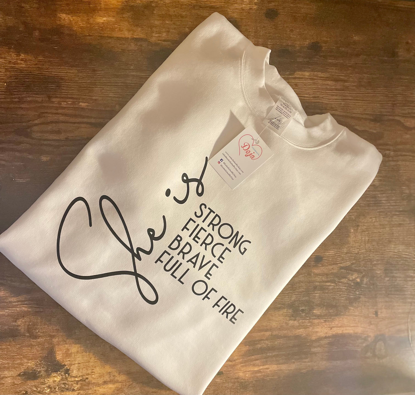 She is T-shirt